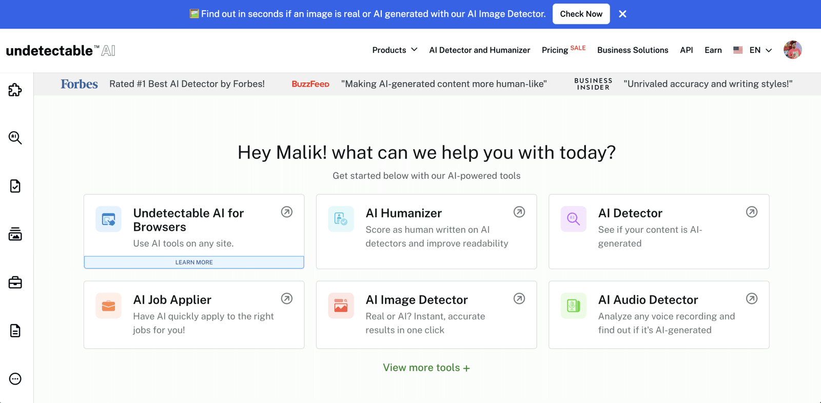 Undetectable AI homepage showing AI humanizer and detector tools